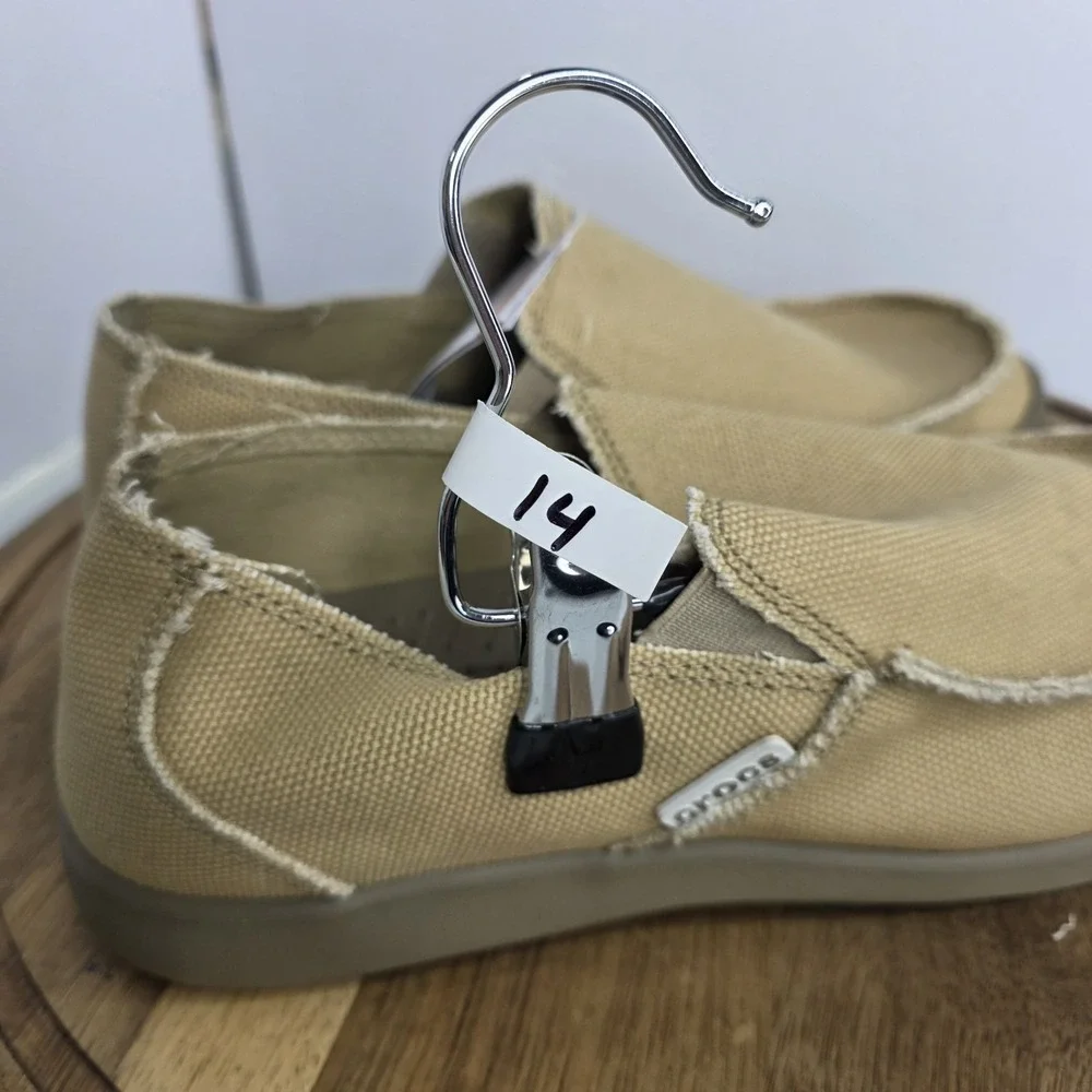 Crocs Santa Cruz Loafer Mens 9 Khaki Canvas Slip On Coastal Laid Back Resort